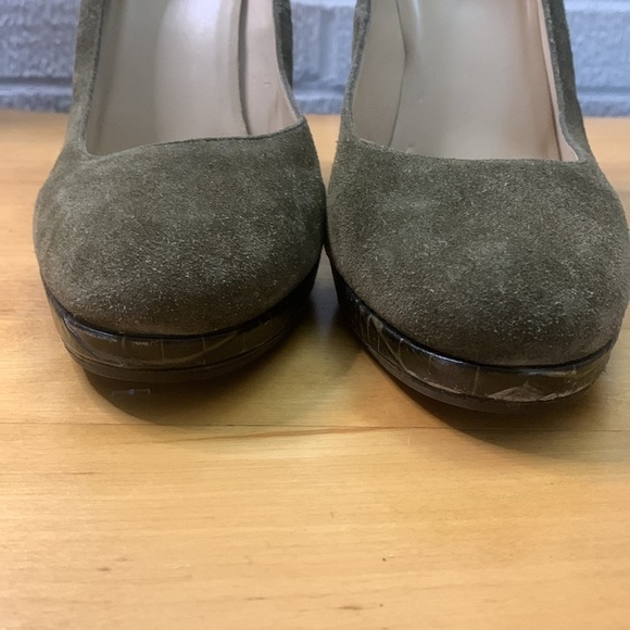 MICHAEL Michael Kors Suede Croc Leather Platform Heels EUC Womens Size 11M - Picture 2 of 11